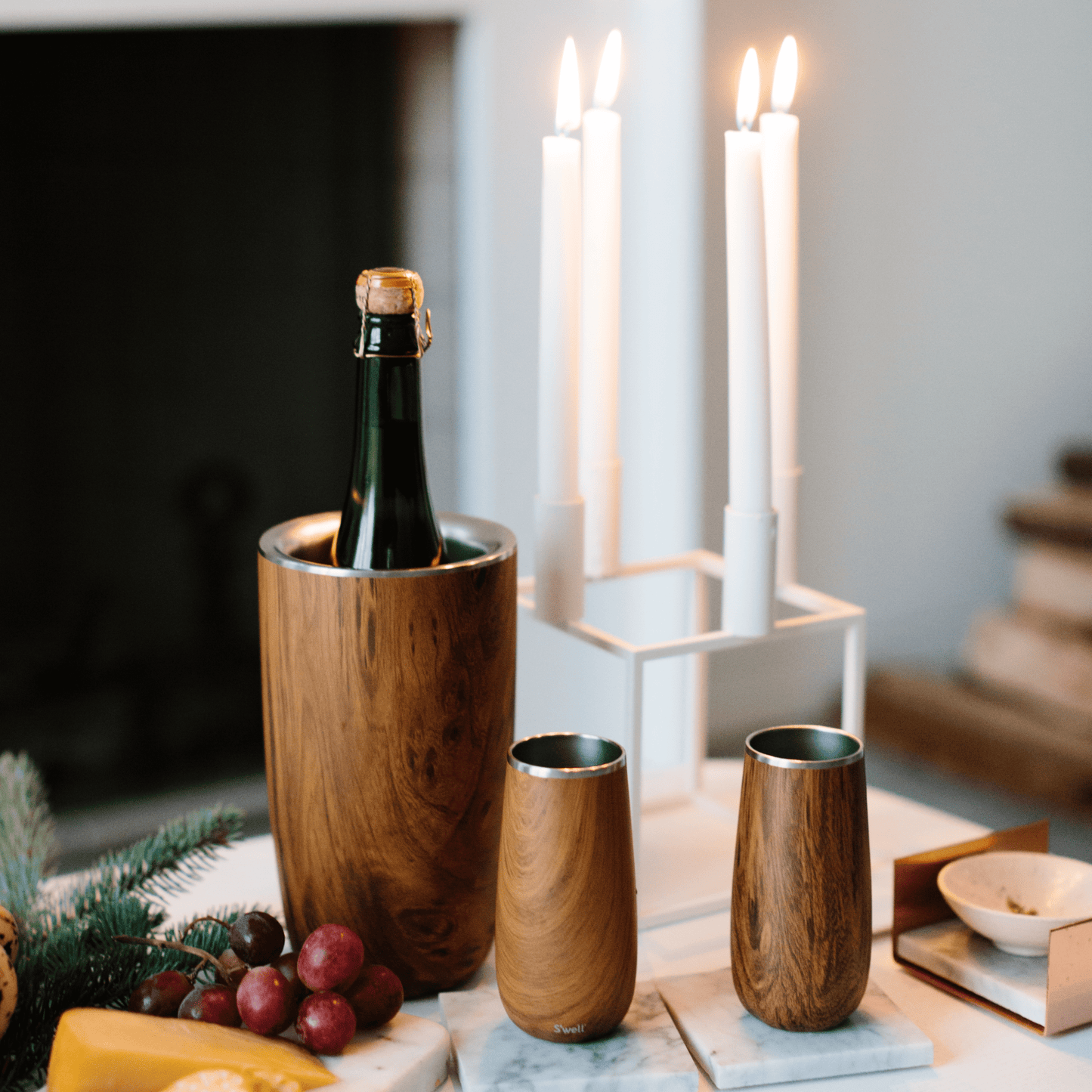 wine-chiller-s6 Swell-Wine-Chiller-Teakwood-Lifestyle-1.png